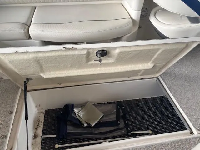 Slide: The Image of Monterey 248 Ls 2006 - 18