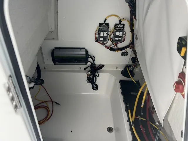 Slide: The Image of Sportsman Masters 227 Bay Boat 2026 - 3