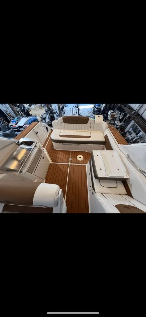 Slide: The Image of Sea Ray 310 Sundancer 2010 - 9