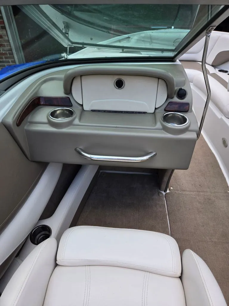 Slide: The Image of Crownline Boats 215 SS 2012 - 3