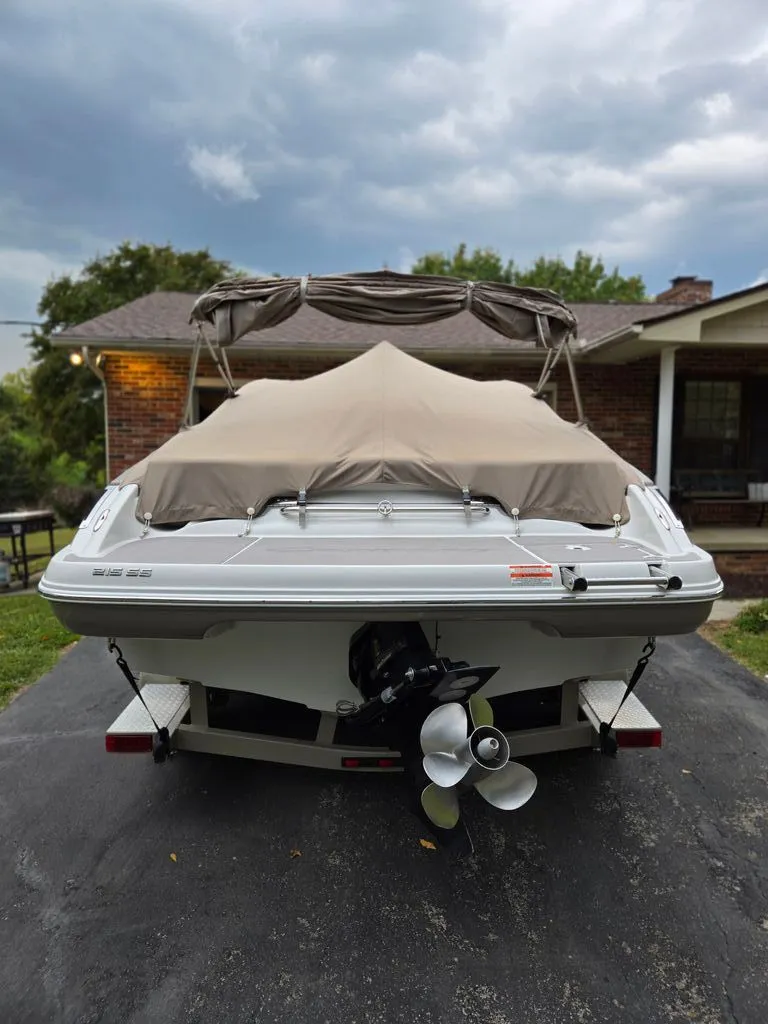 Slide: The Image of Crownline Boats 215 SS 2012 - 8