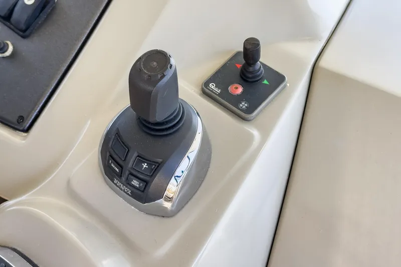 Slide: The Image of Control panel of a 2014 Beneteau Gran Turismo 38 yacht. - 34