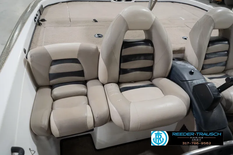 Slide: The Image of Close-up of a black speaker on a 2003 Nitro 911 CDC boat. - 41