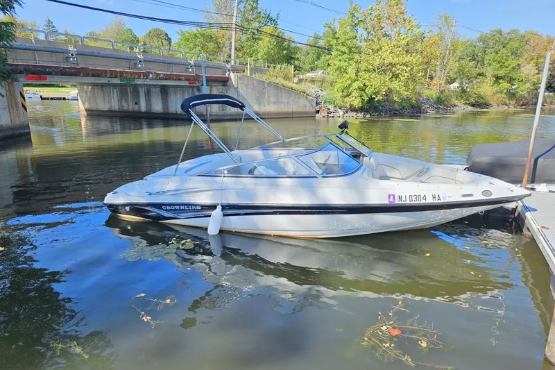 Slide: The Image of Crownline Boats 19 LS 2006 - 0