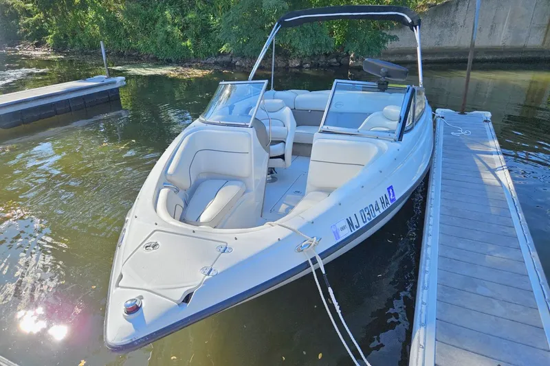 Slide: The Image of Crownline Boats 19 LS 2006 - 1