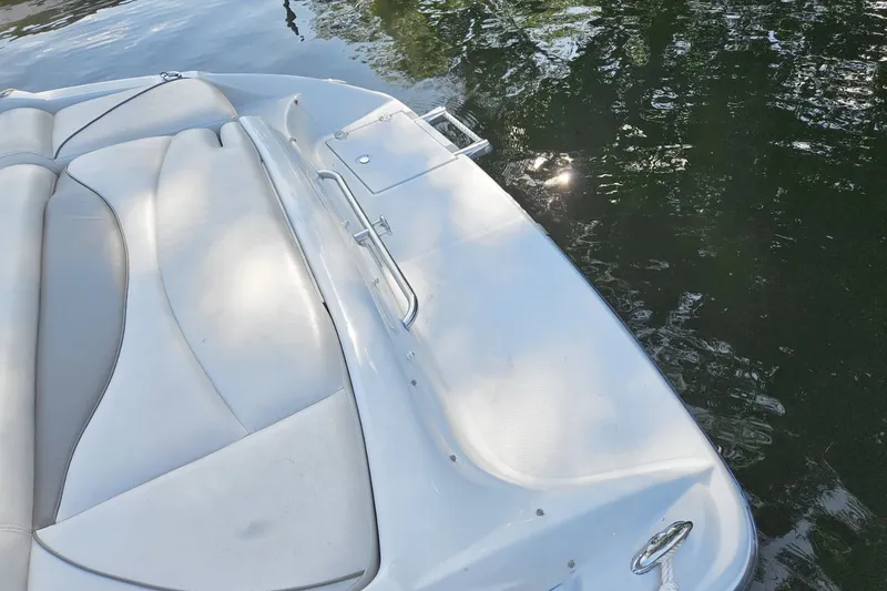 Slide: The Image of Crownline Boats 19 LS 2006 - 4