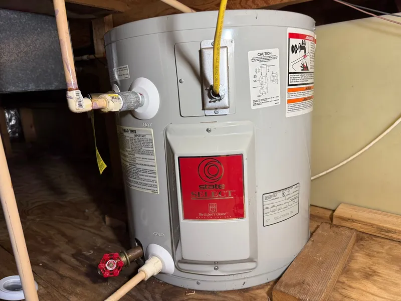 Slide: The Image of Jamestowner 16 x 72 Houseboat 1994 - 45