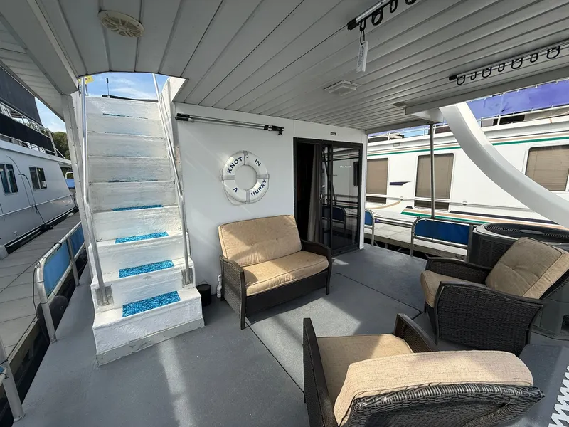 Slide: The Image of Jamestowner 16 x 72 Houseboat 1994 - 49