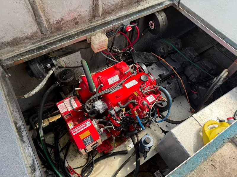 Slide: The Image of Jamestowner 16 x 72 Houseboat 1994 - 51