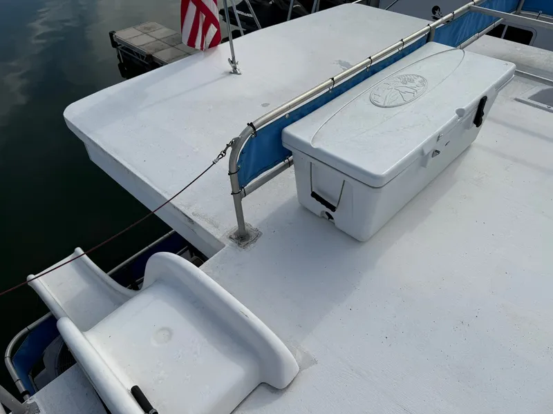 Slide: The Image of Jamestowner 16 x 72 Houseboat 1994 - 54