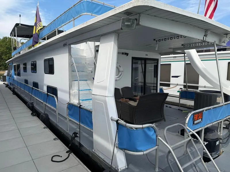 Slide: The Image of Jamestowner 16 x 72 Houseboat 1994 - 6