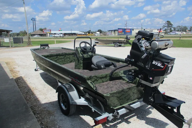 Slide: The Image of 2026 Gator Tail 1860 Extreme CC boat with powerful outboard motor on trailer. - 4