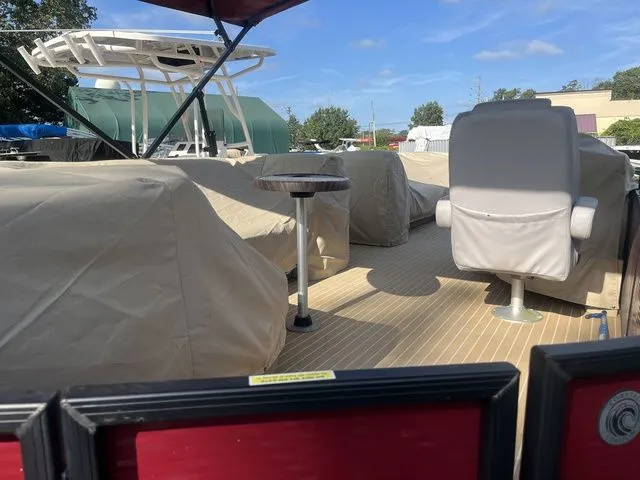 Slide: The Image of Godfrey SWPE 255 C 2017 - 5