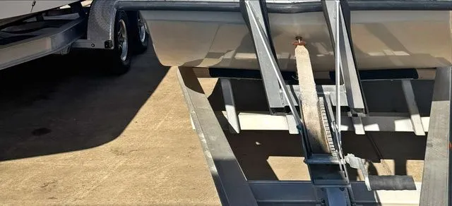 Slide: The Image of Cougar GENESIS C17 2022 - 2