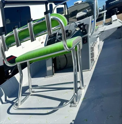 Slide: The Image of Cougar GENESIS C17 2022 - 22