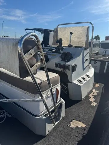 Slide: The Image of Cajun CAJUN 16.6 1994 - 9