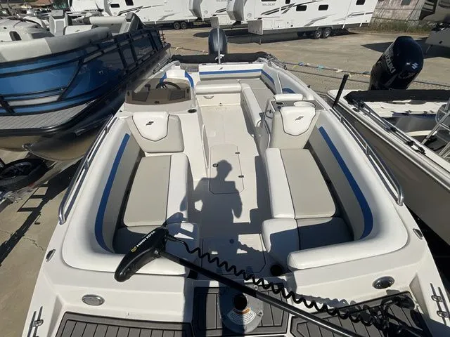 Slide: The Image of Starcraft SVX 210 DC OB 2023 - 6