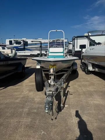 Slide: The Image of Majek 20 Xtreme 2025 - 13