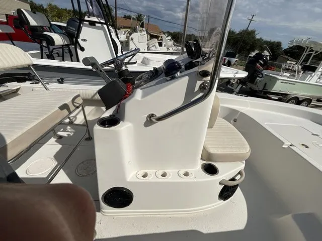 Slide: The Image of Carolina 19 Sea Skiff 2016 - 12