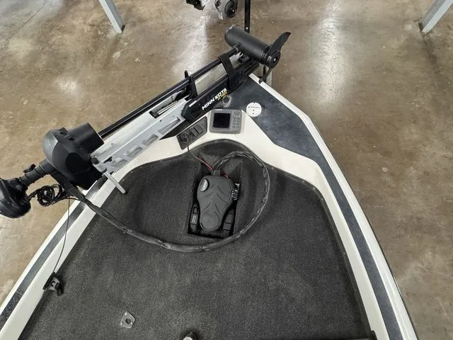 Slide: The Image of Champion 203CX DC 2005 - 12