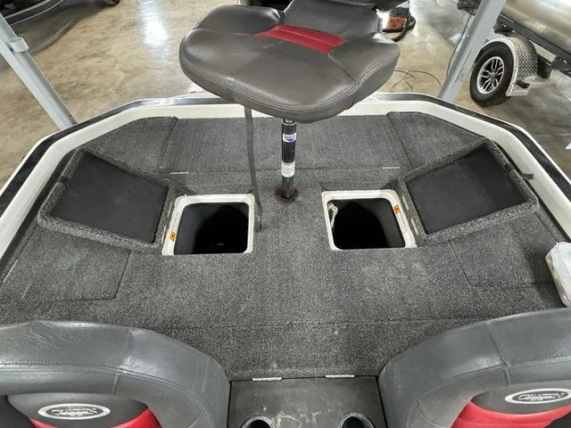 Slide: The Image of Champion 203CX DC 2005 - 23