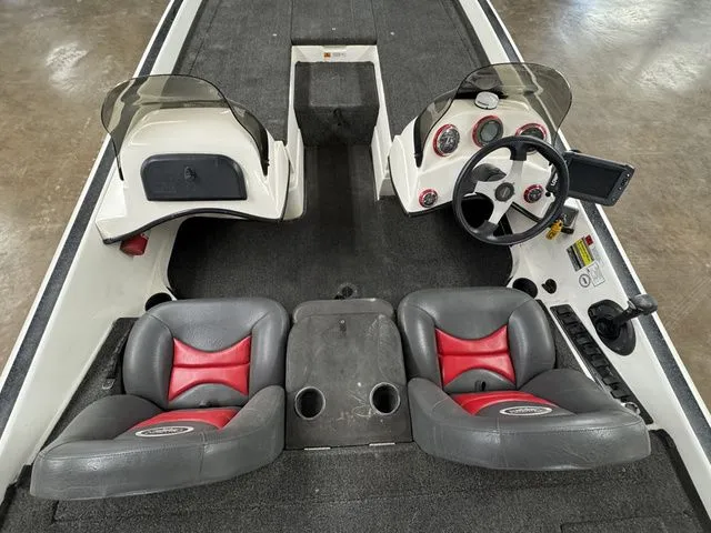 Slide: The Image of Champion 203CX DC 2005 - 9