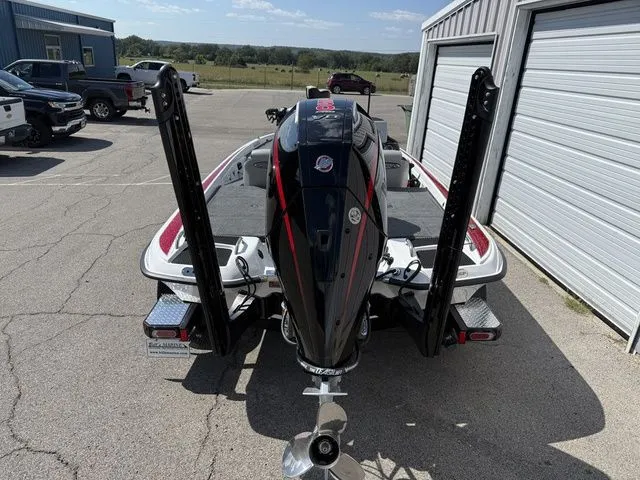 Slide: The Image of Phoenix Bass Boat 721 ZXL 2026 - 9