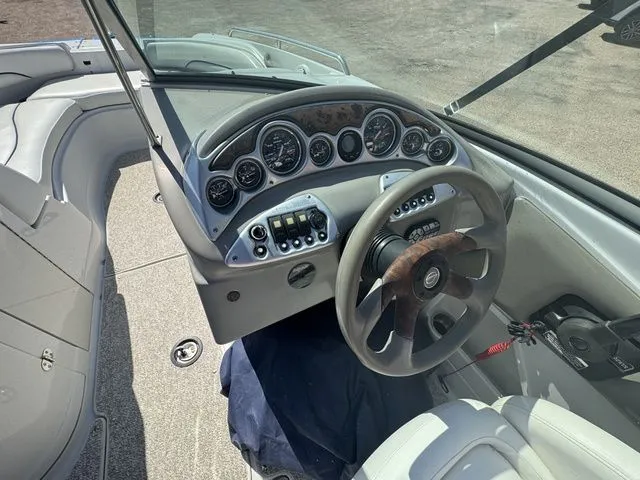 Slide: The Image of Crownline Boats 230 BR 2003 - 12