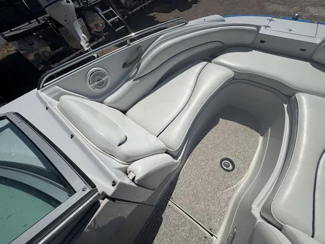 Slide: The Image of Crownline Boats 230 BR 2003 - 15
