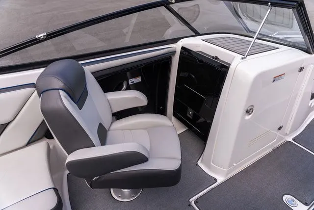 Slide: The Image of Yamaha SX240 2020 - 14