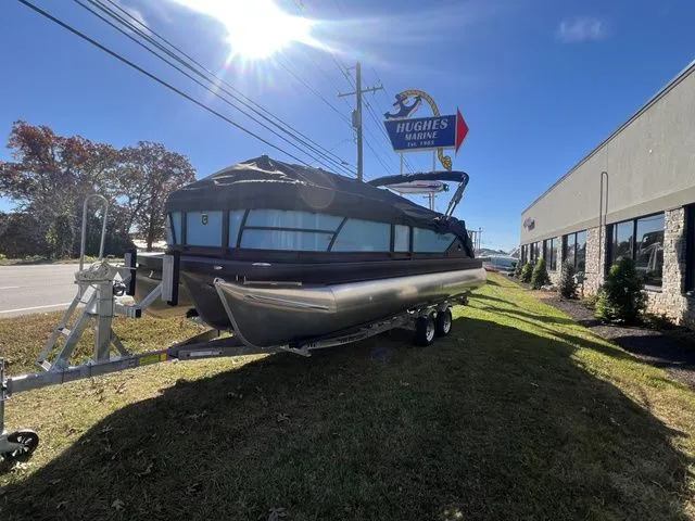 Slide: The Image of Godfrey SW 2286SFLC 2026 - 3