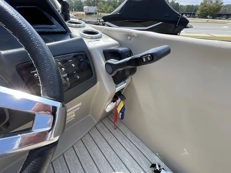 Slide: The Image of Silver Wave 2410 CLS 2022 - 11