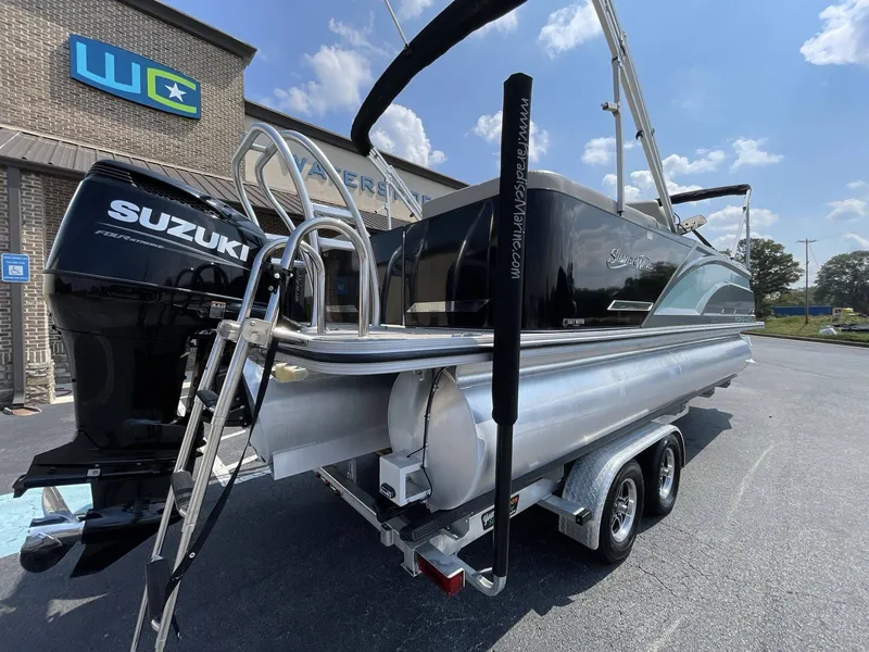 Slide: The Image of Silver Wave 2410 CLS 2022 - 16