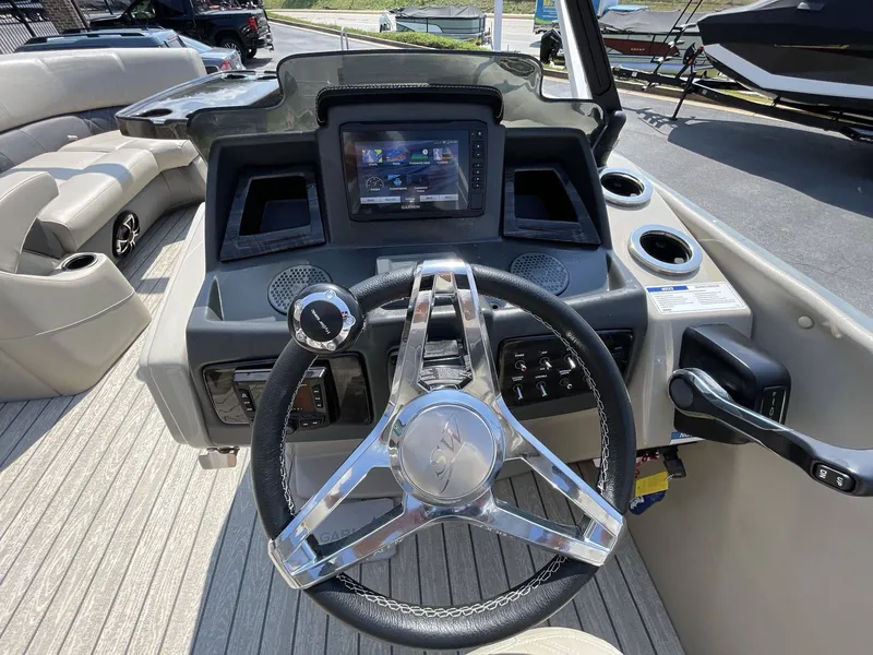 Slide: The Image of Silver Wave 2410 CLS 2022 - 19