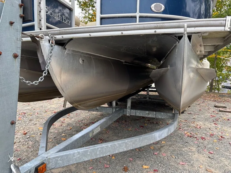 Slide: The Image of South Bay 700 SERIES 724SL 2012 - 5