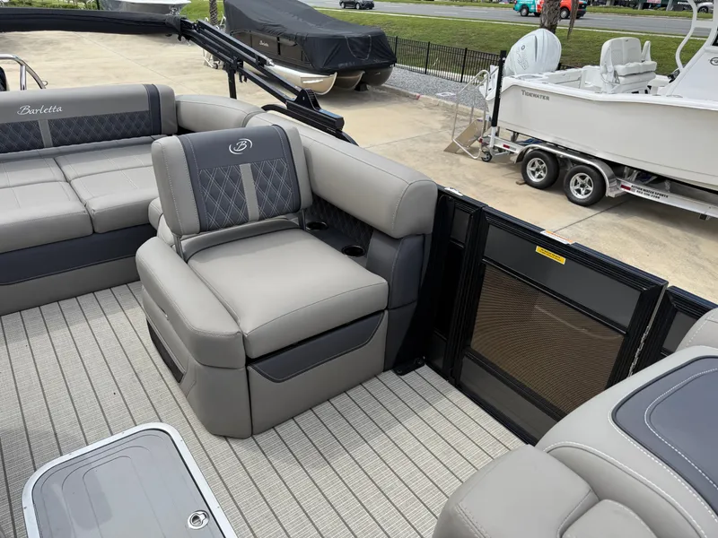 Slide: The Image of Barletta Lusso 23U 2023 - 4