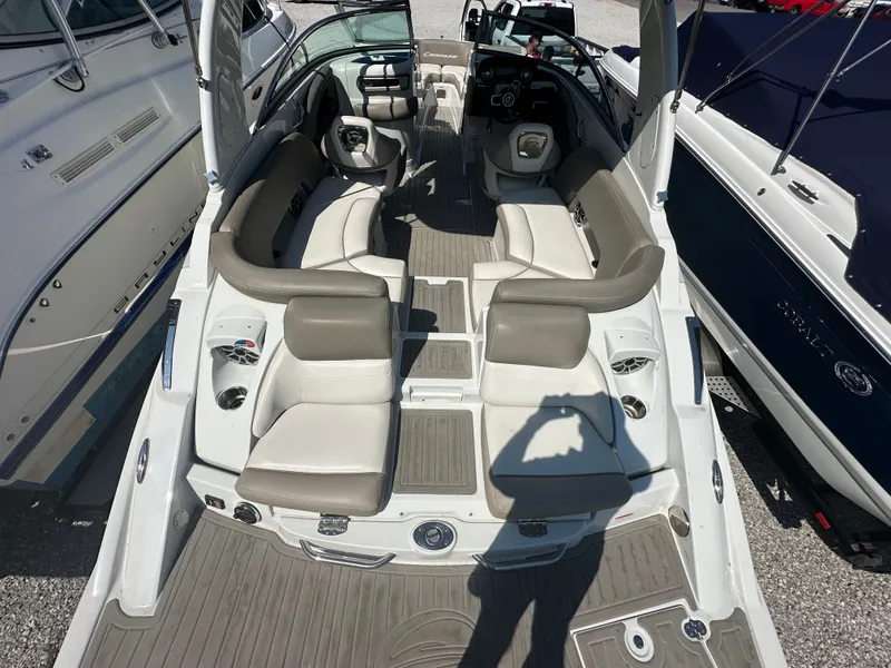 Slide: The Image of Crownline Boats 265 SS 2020 - 11