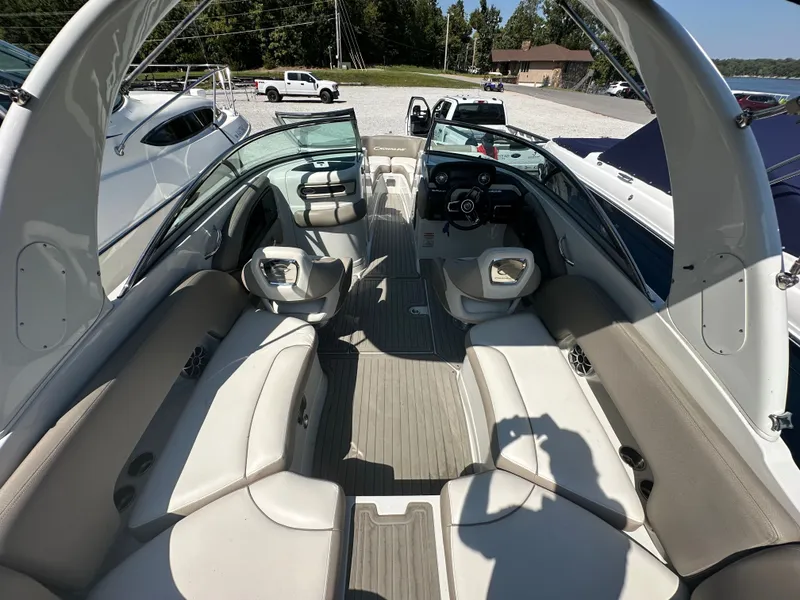 Slide: The Image of Crownline Boats 265 SS 2020 - 12