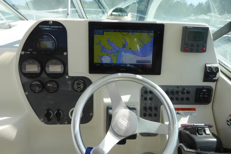 Slide: The Image of 2006 Hydra-Sports Vector 2900 VX dashboard with navigation system and steering wheel. - 27