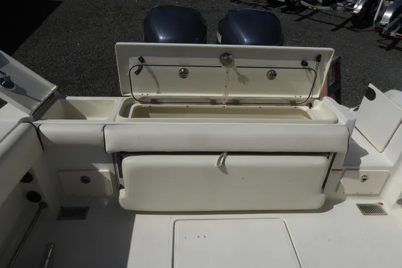 Slide: The Image of 2006 Hydra-Sports Vector 2900 VX boat interior with open storage compartment. - 42