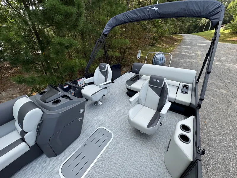 Slide: The Image of Bennington 22SSB 2026 - 10