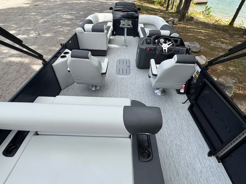 Slide: The Image of Bennington 22SSB 2026 - 17