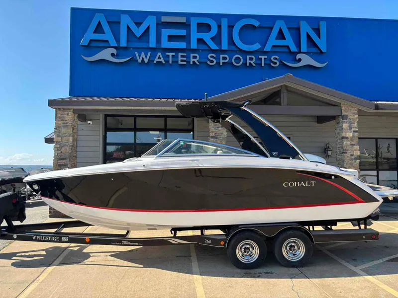 Slide: The Image of Cobalt R5 2015 - 1