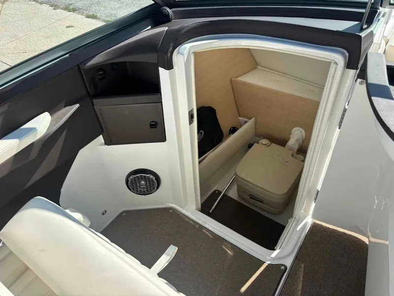 Slide: The Image of Cobalt R5 2015 - 13