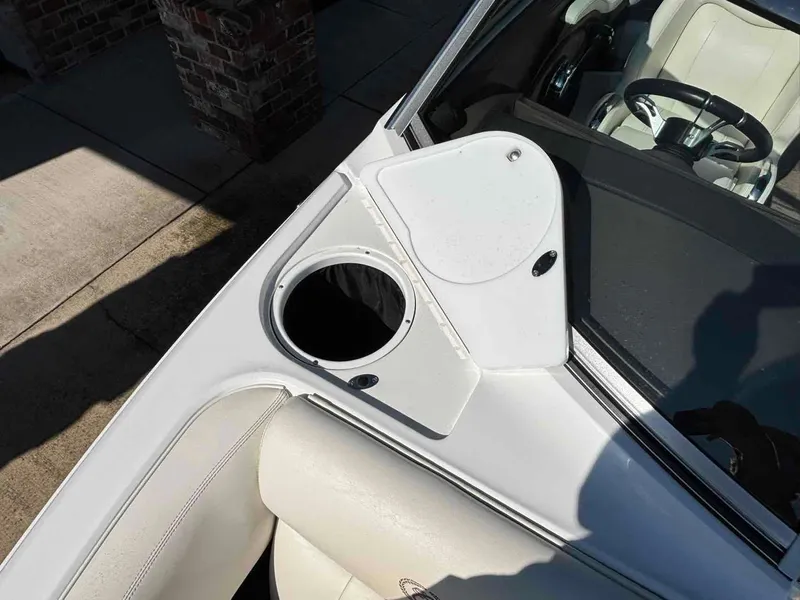 Slide: The Image of Cobalt R5 2015 - 17