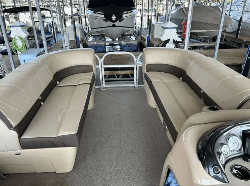 Slide: The Image of Sun Tracker Party Barge 2018 - 8