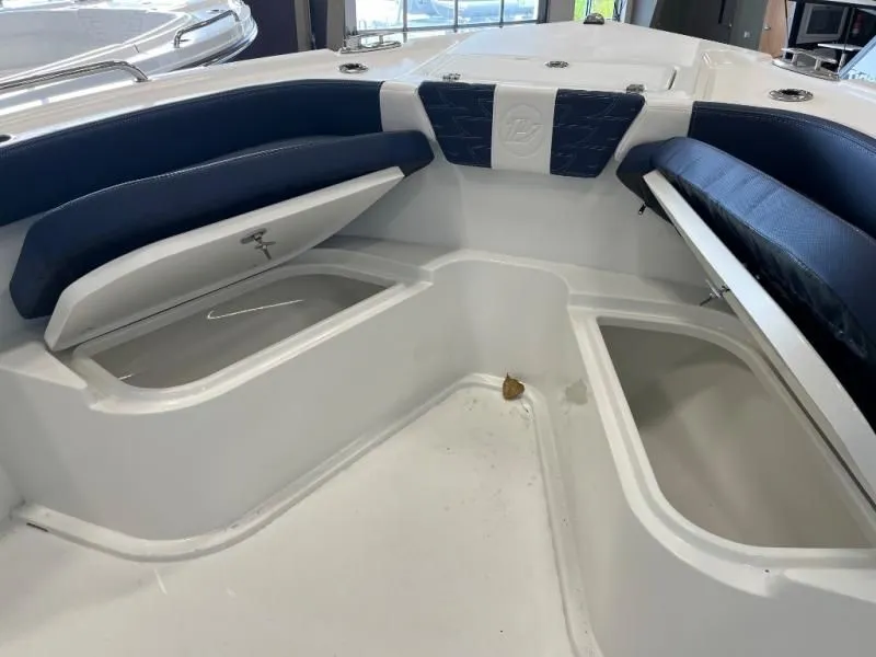 Slide: The Image of Parker Marine Coastal Elite 2026 - 16