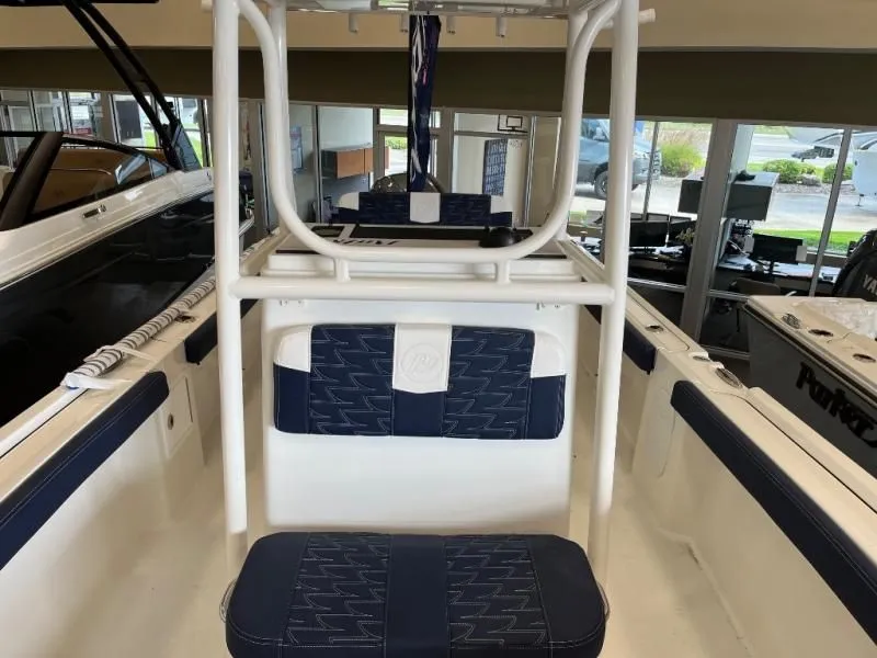 Slide: The Image of Parker Marine Coastal Elite 2026 - 17