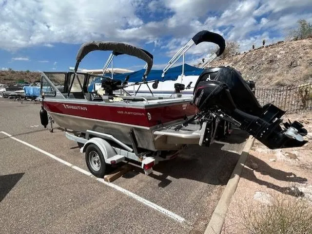 Slide: The Image of Spartan Boats ASTORIA 2019 - 4