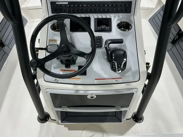 Slide: The Image of Pathfinder 2500 Hybrid 2026 - 19